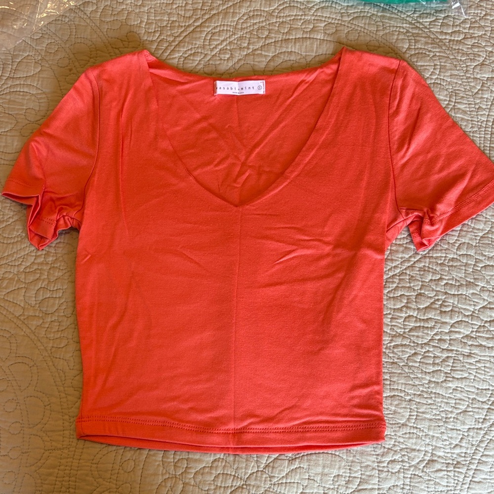 Wasabi & Mint Coral Short Sleeve crop top